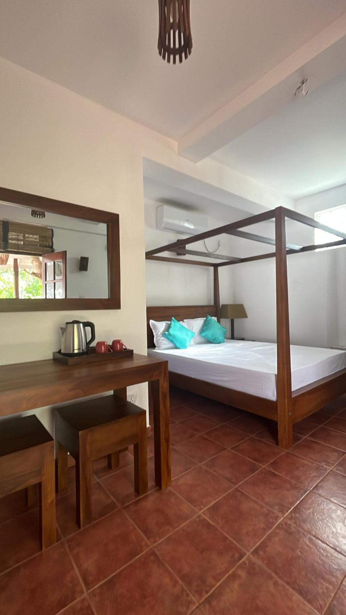 Beach Club Apartments Индурува Экстерьер фото